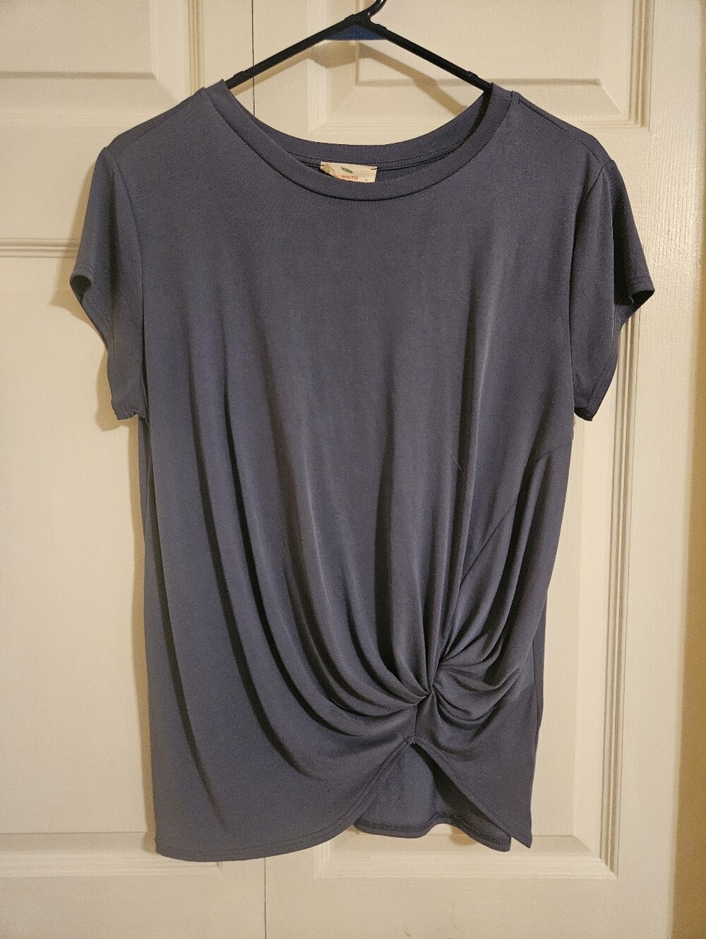 Women’s Twist Front Short Sleeve Top - Slate Blue. Size Small.